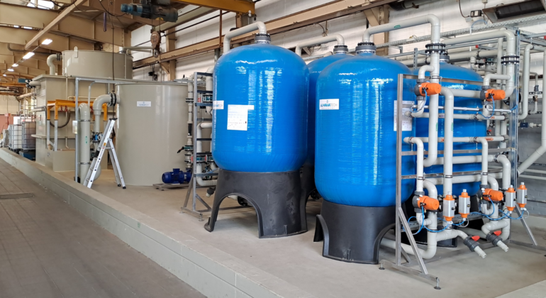 Ionenaustauscheranlage für die Behandlung von Abwasser eines Kaltwalzwerkes